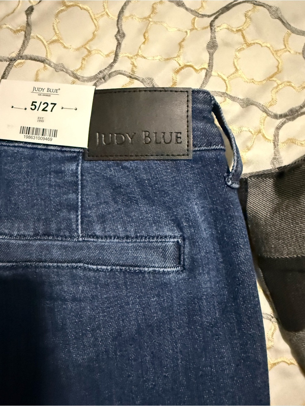 Judy Blue women Indigo flare jeans